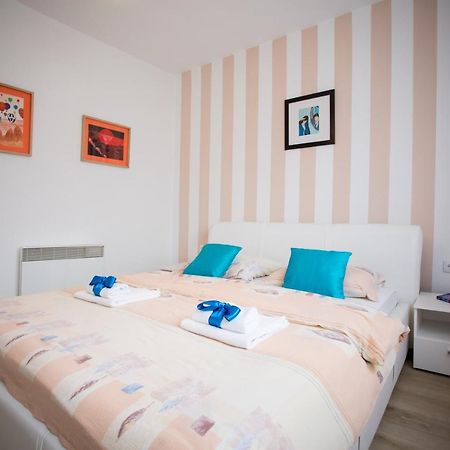Guest House Pin Лакташи Экстерьер фото
